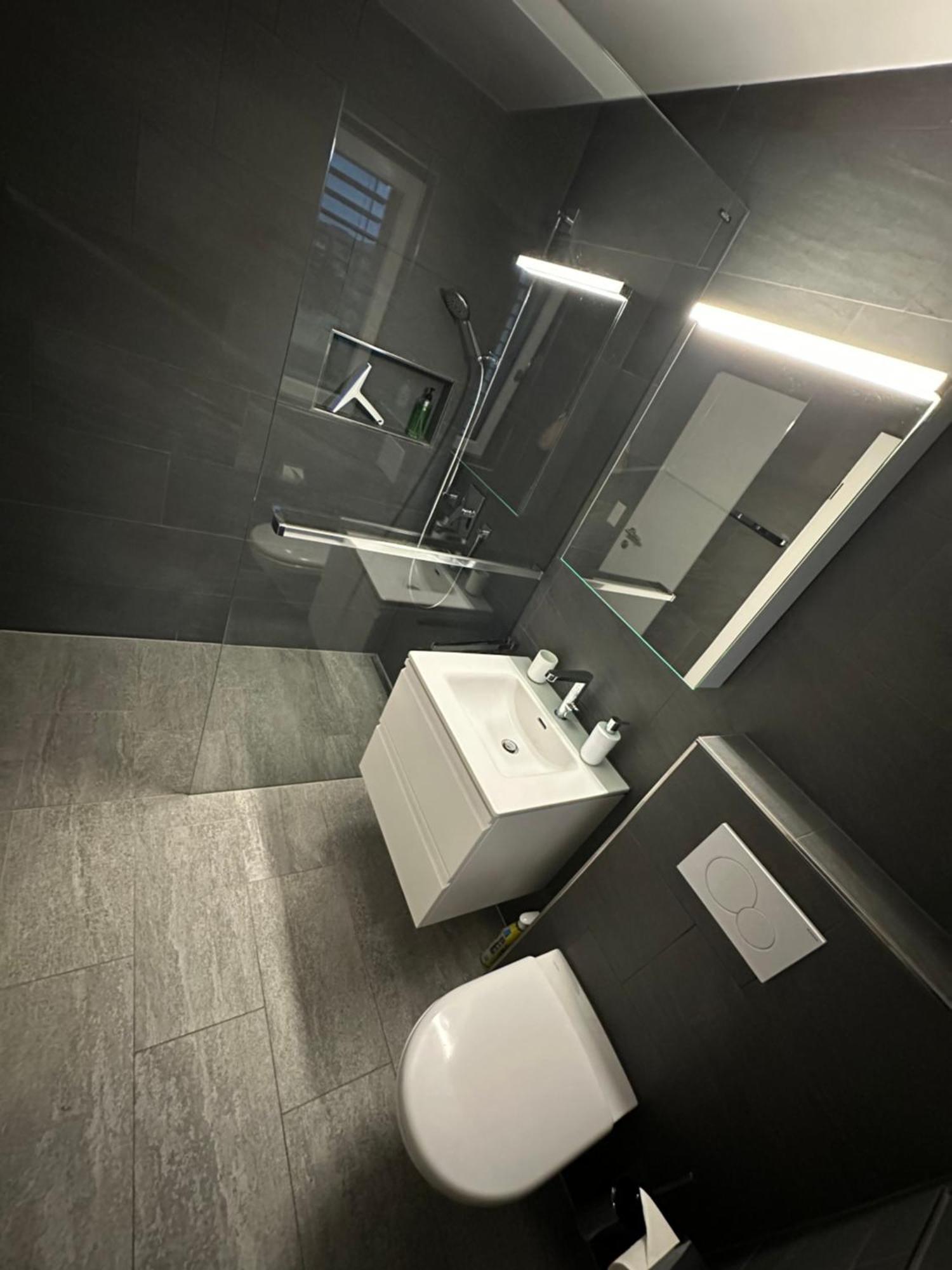 V.I.P Appartement Böttstein Dış mekan fotoğraf